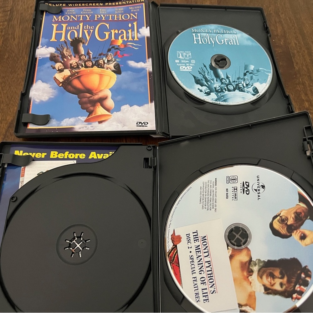 Monty Python DVD Collection - Picture 4 of 4